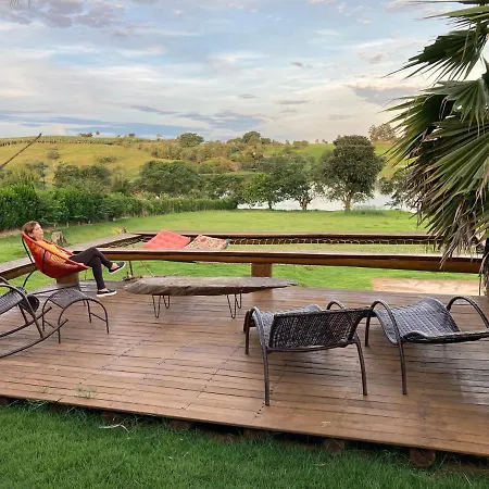 Rancho Recanto Da Serra Delfinopolis Exterior photo